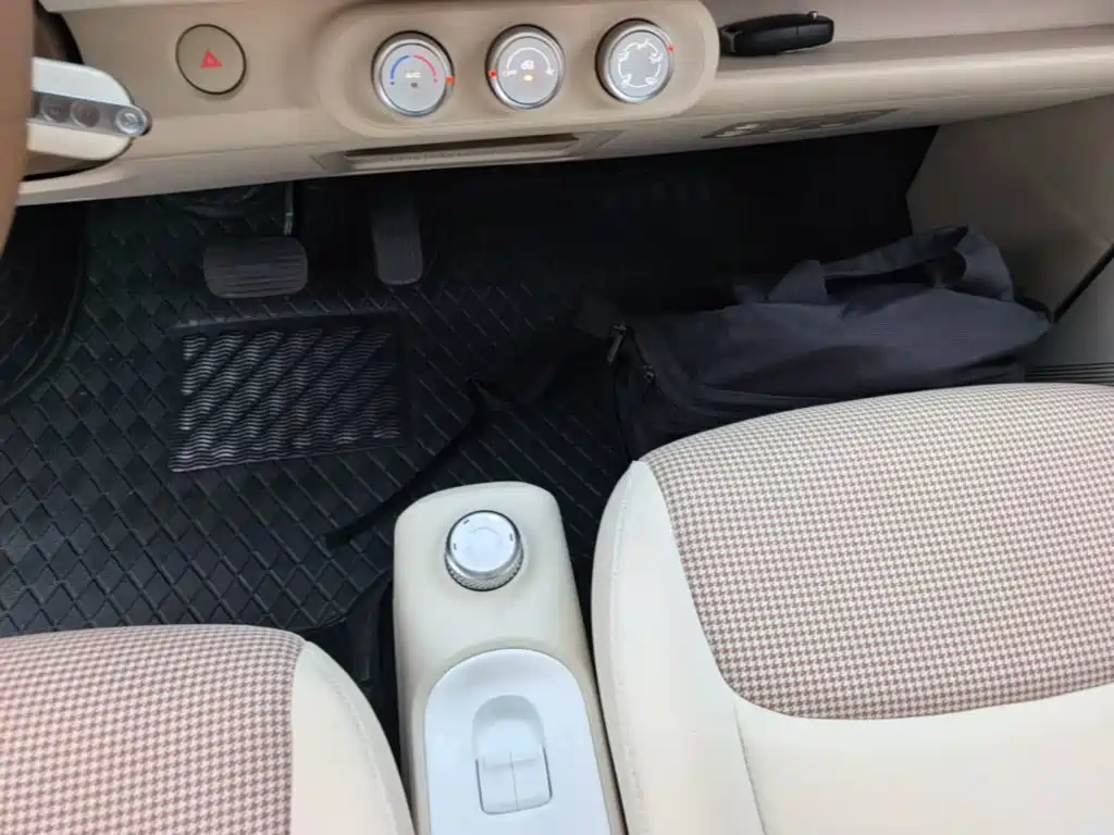 Wuling MINIEV — миниатюра 14