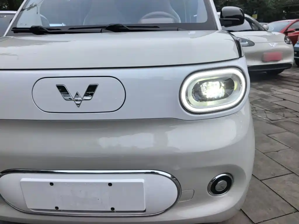 Wuling MINIEV — миниатюра 24
