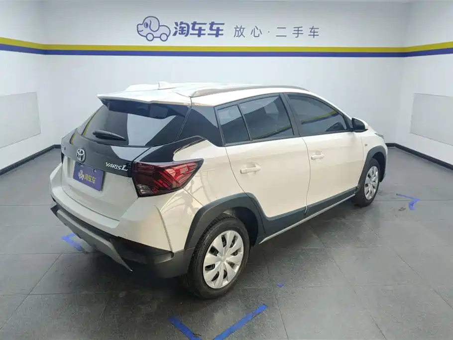 TOYOTA YARIS L ZHIXUAN
