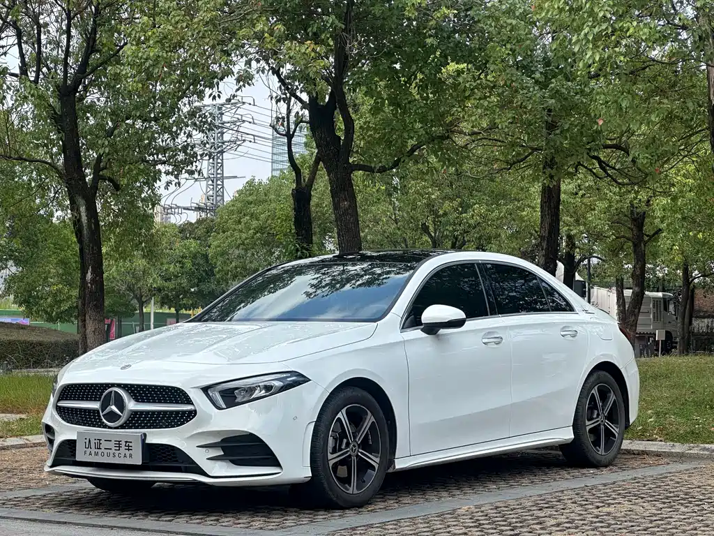 MERCEDES-BENZ A CLASS