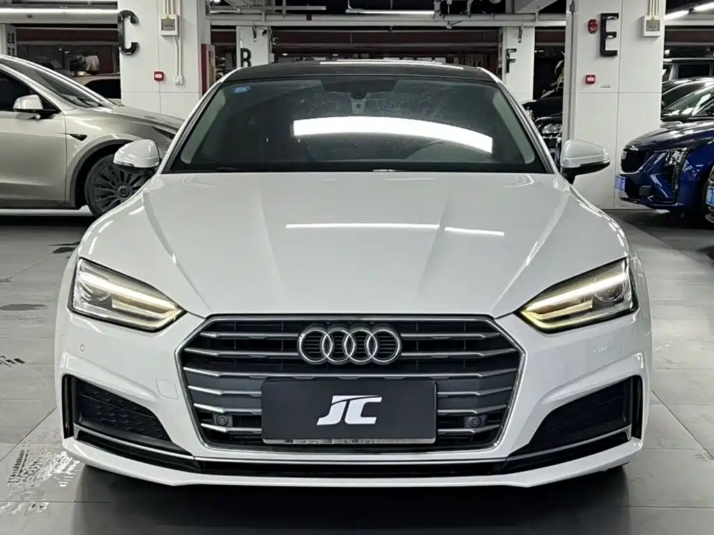 Audi A5 (Import) — миниатюра 4