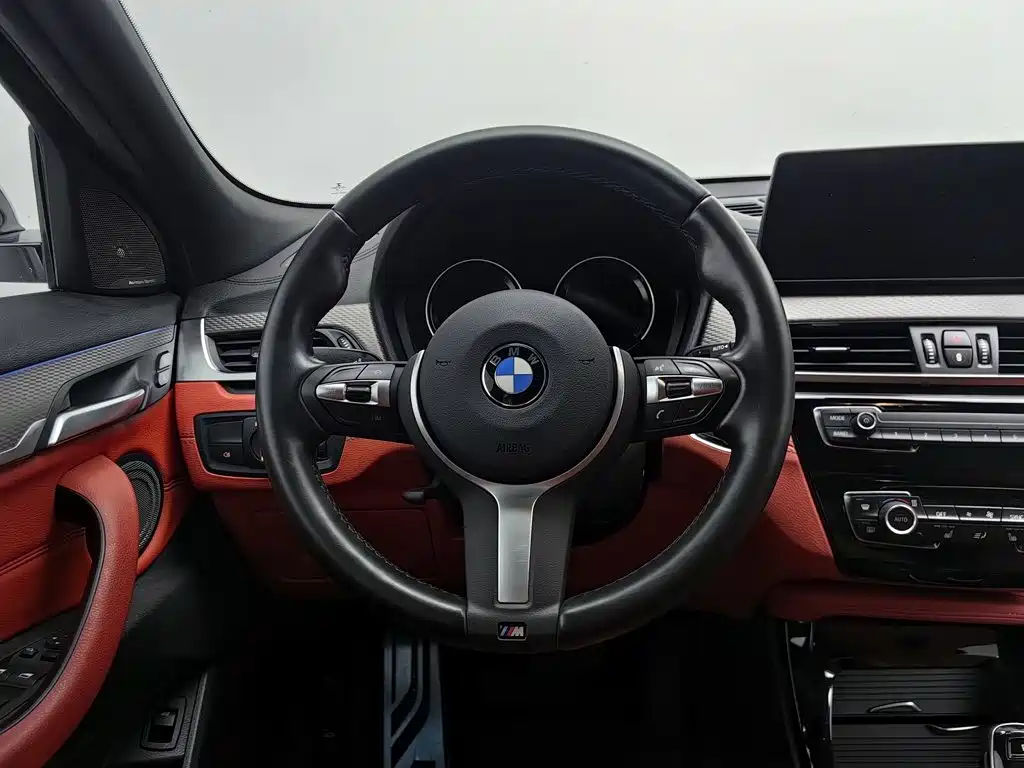 BMW X2 — миниатюра 11