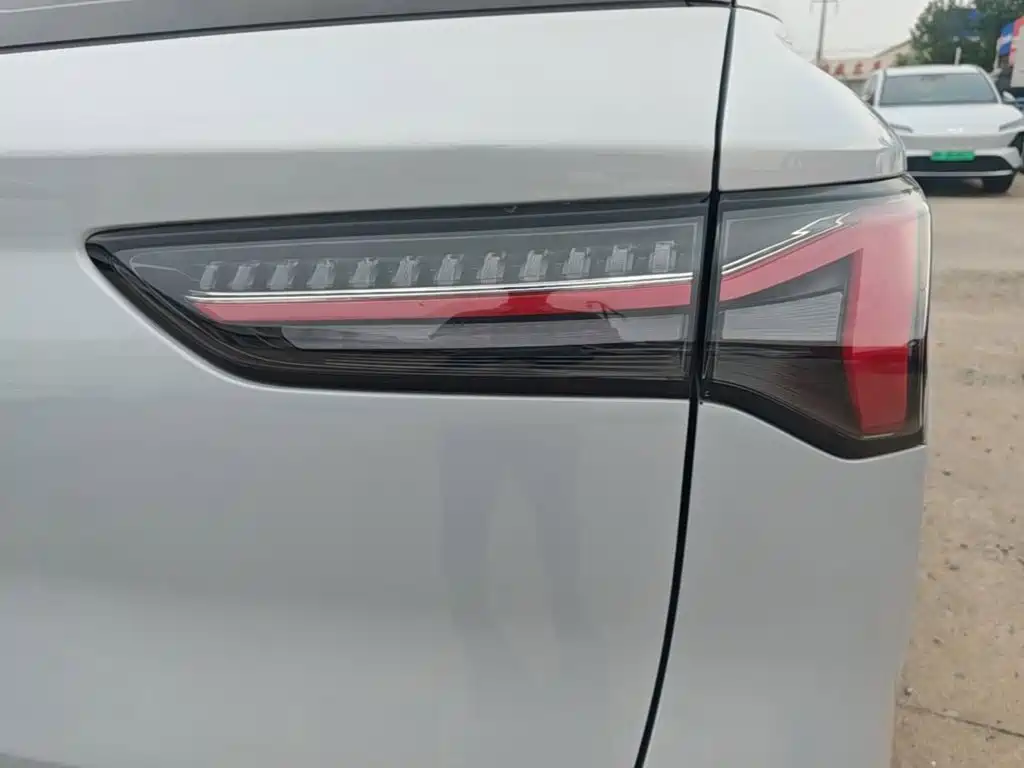 Wuling Xingguang S — миниатюра 8