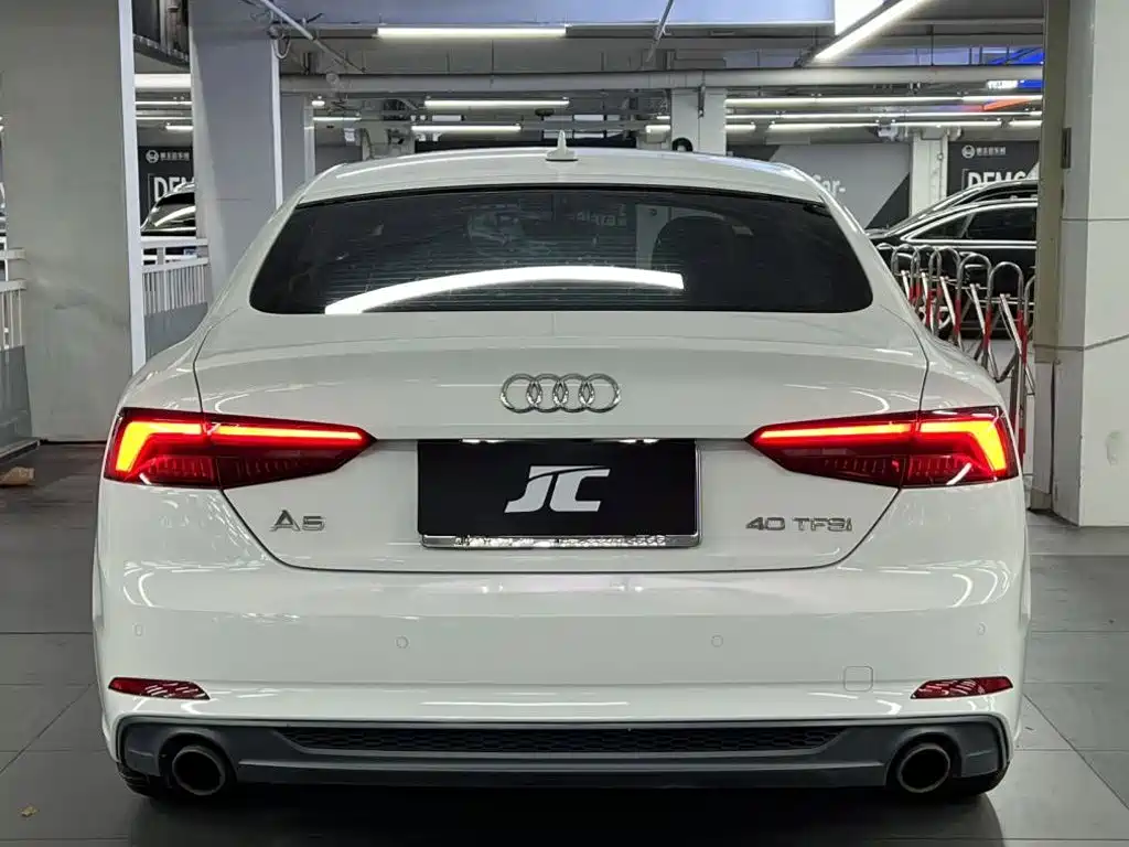 Audi A5 (Import) — миниатюра 5