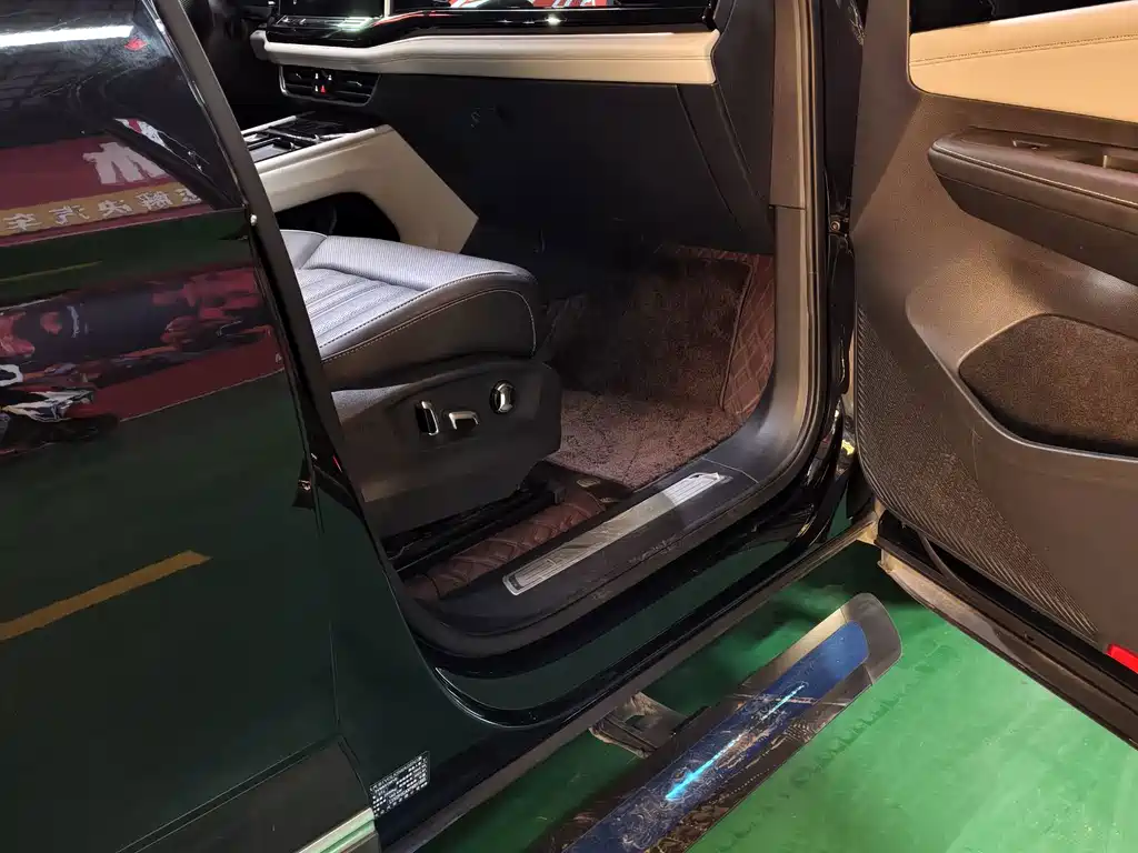 Volkswagen Teramont — миниатюра 17