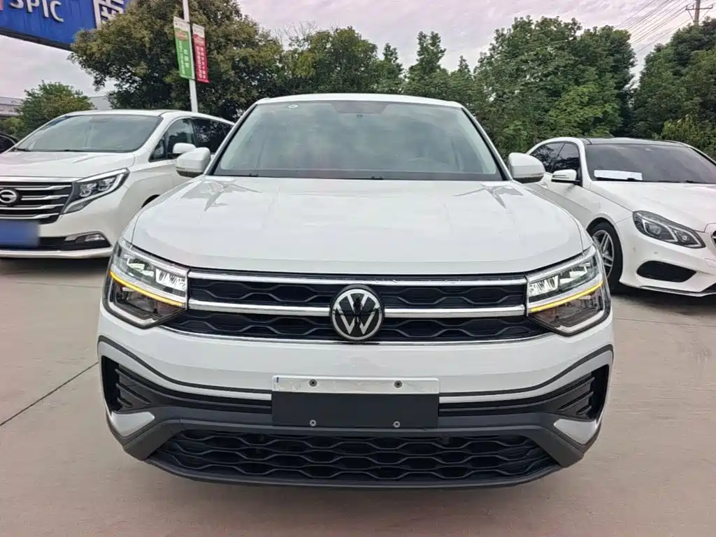 Volkswagen Tharu — миниатюра 3