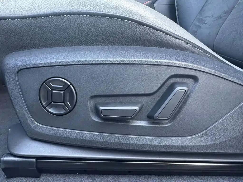 Audi Q3 — миниатюра 17