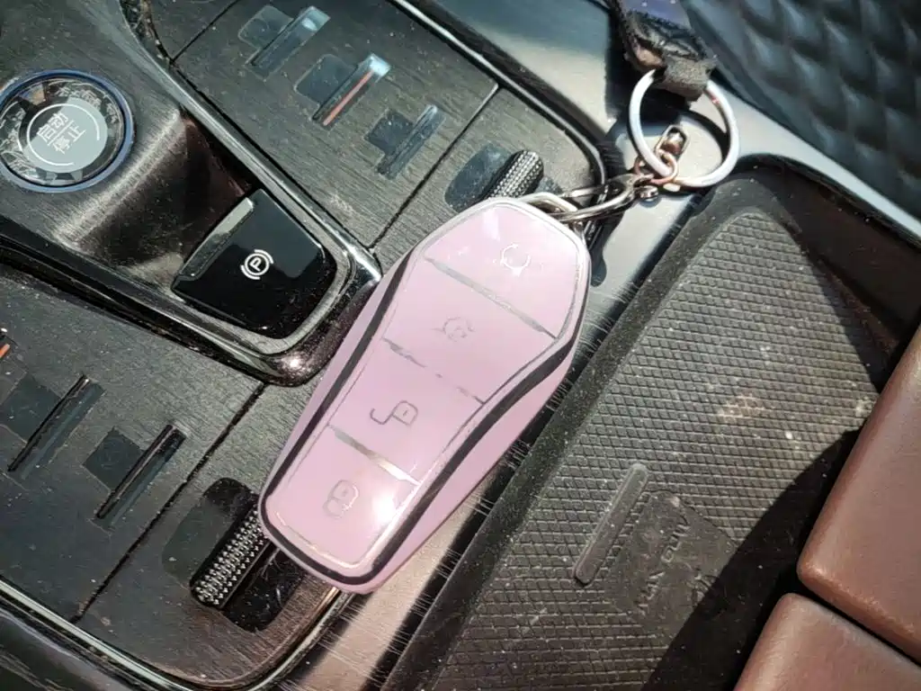 BYD Han — миниатюра 9