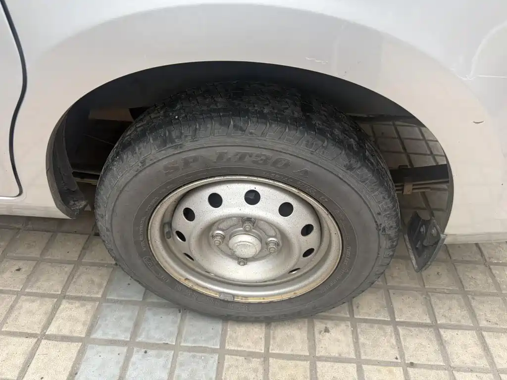 WULING WULING RONGGUANG V