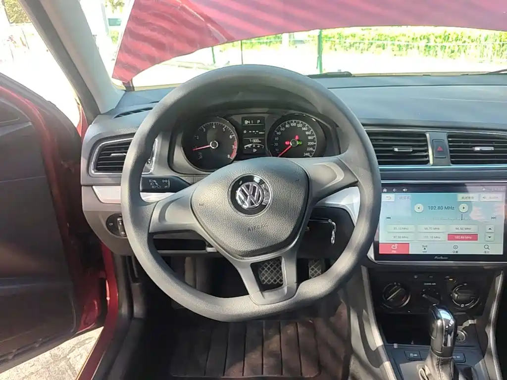 Volkswagen Lavida — миниатюра 11