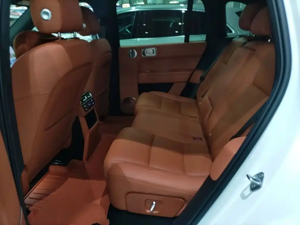 Li Auto Li L6 — миниатюра 17