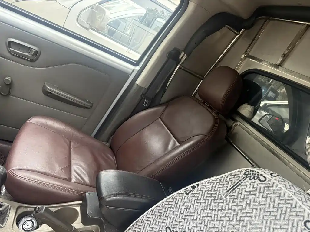 WULING WULING RONGGUANG V