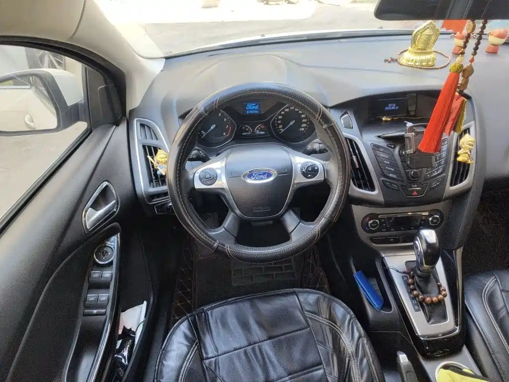 Ford Focus — миниатюра 11