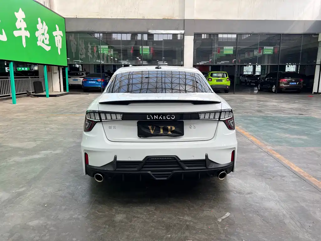 Lynk & Co 03 — миниатюра 10