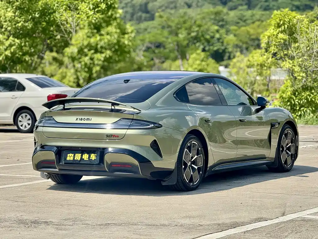 XIAOMI CAR XIAOMI SU7