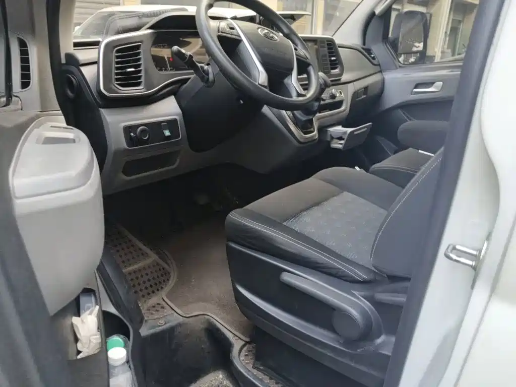 MAXUS V80 — миниатюра 12