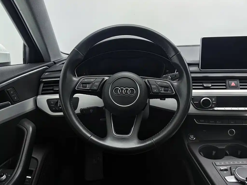 Audi A4L — миниатюра 11