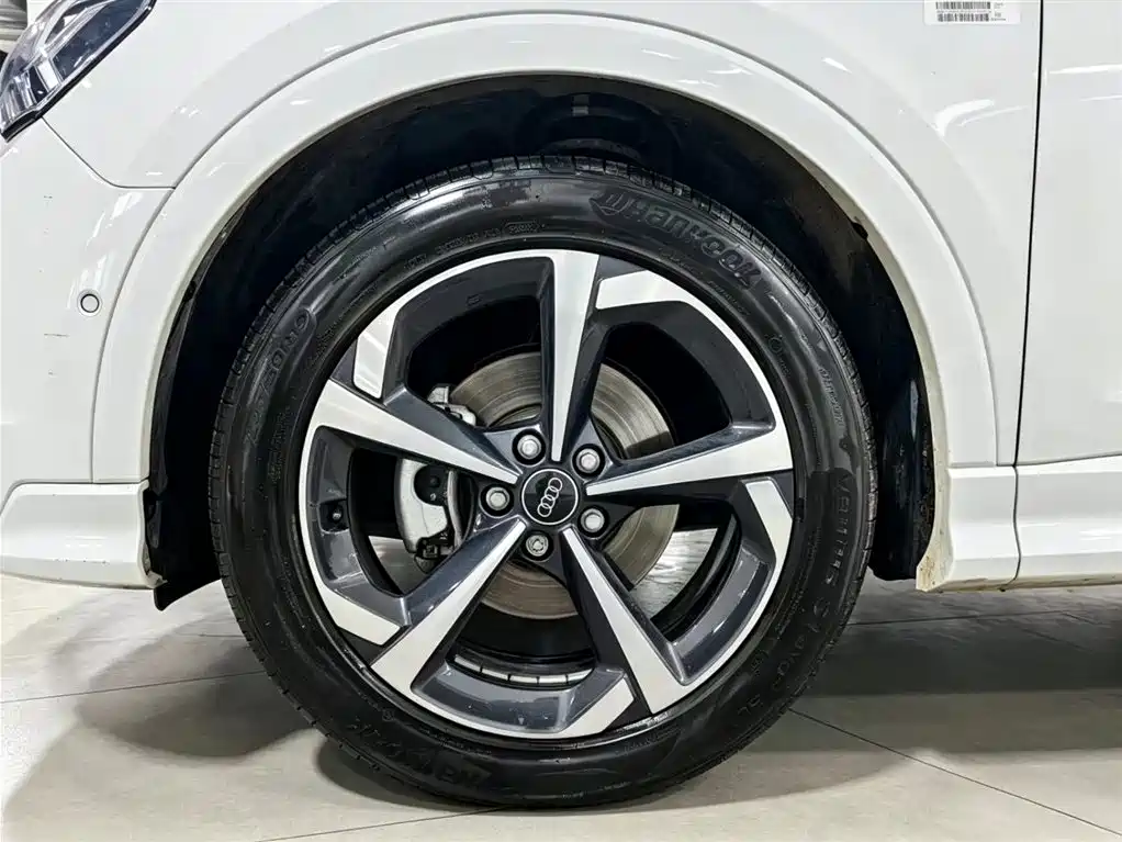 Audi Q3 2025 Белый из Китая, фото 4