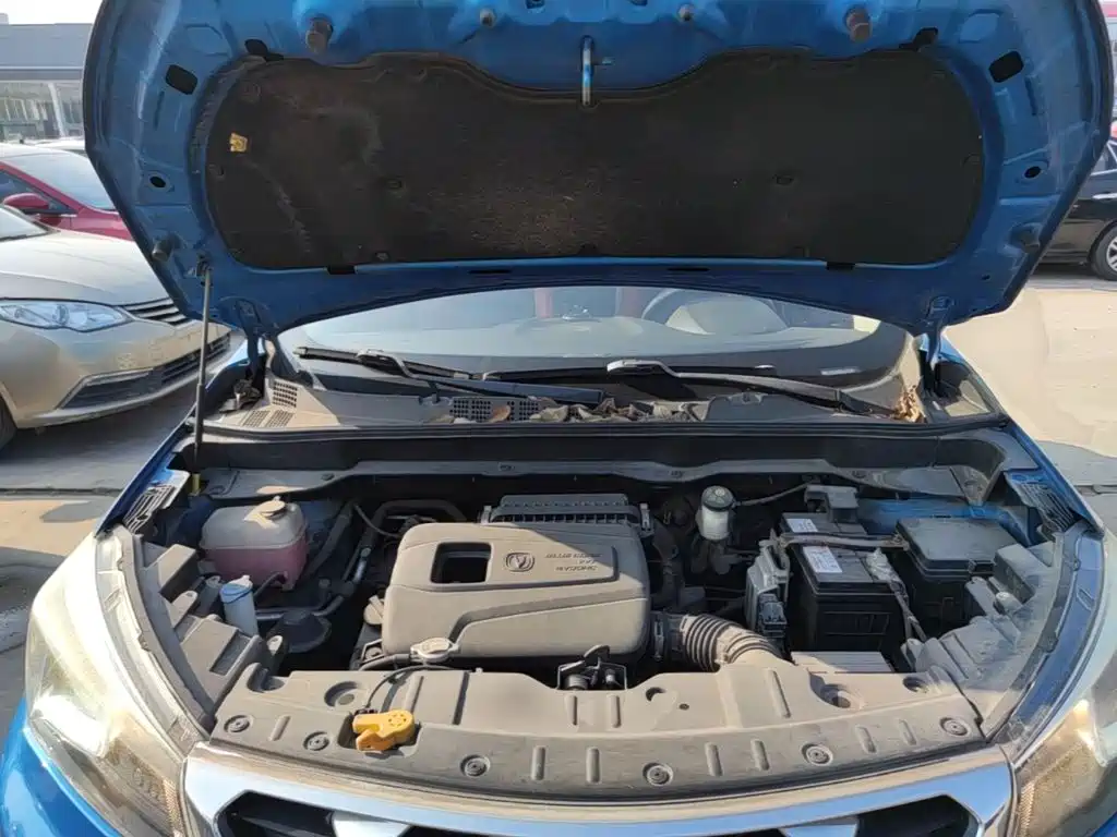Changan CS15 — миниатюра 20