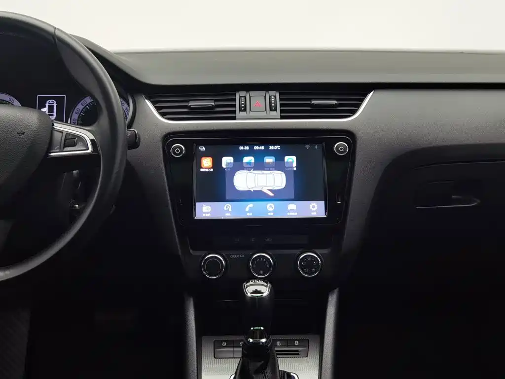 Skoda Octavia — миниатюра 12