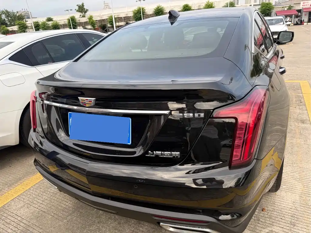 Cadillac CT5 — миниатюра 6