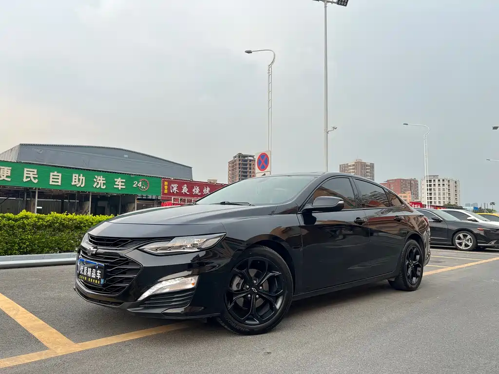 Купить Chevrolet Malibu XL