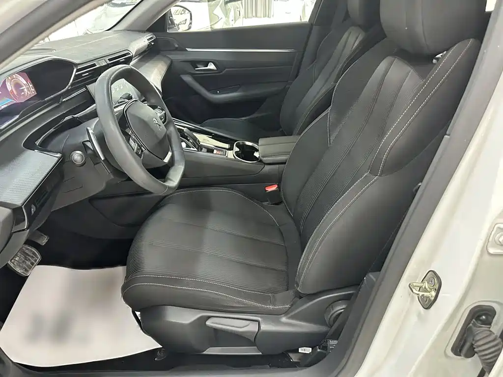 Peugeot 508 — миниатюра 8