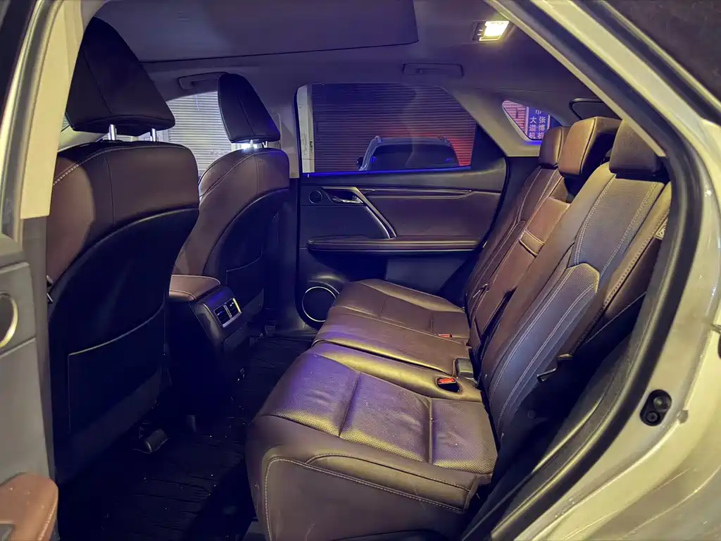 Lexus RX — миниатюра 2