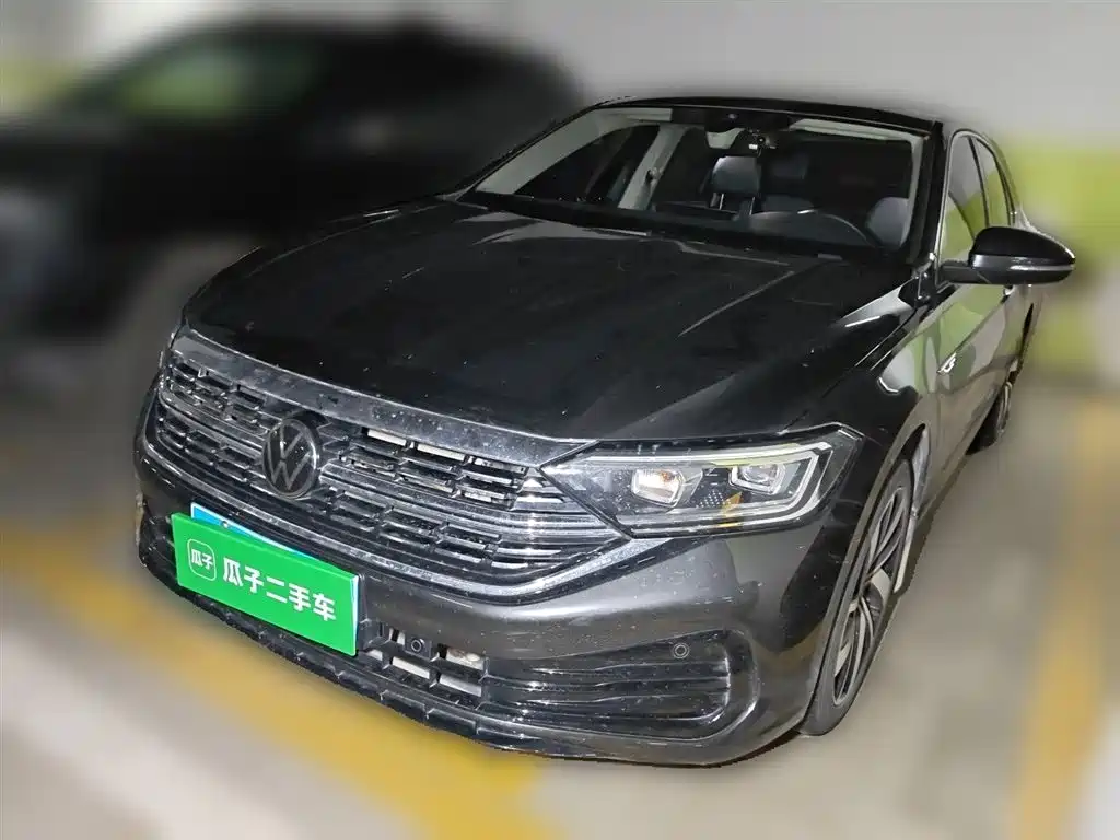 Volkswagen Sagitar 2024