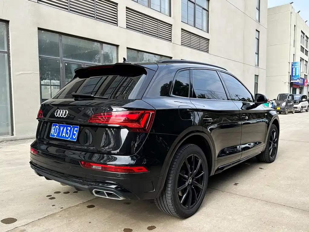AUDI Q5L