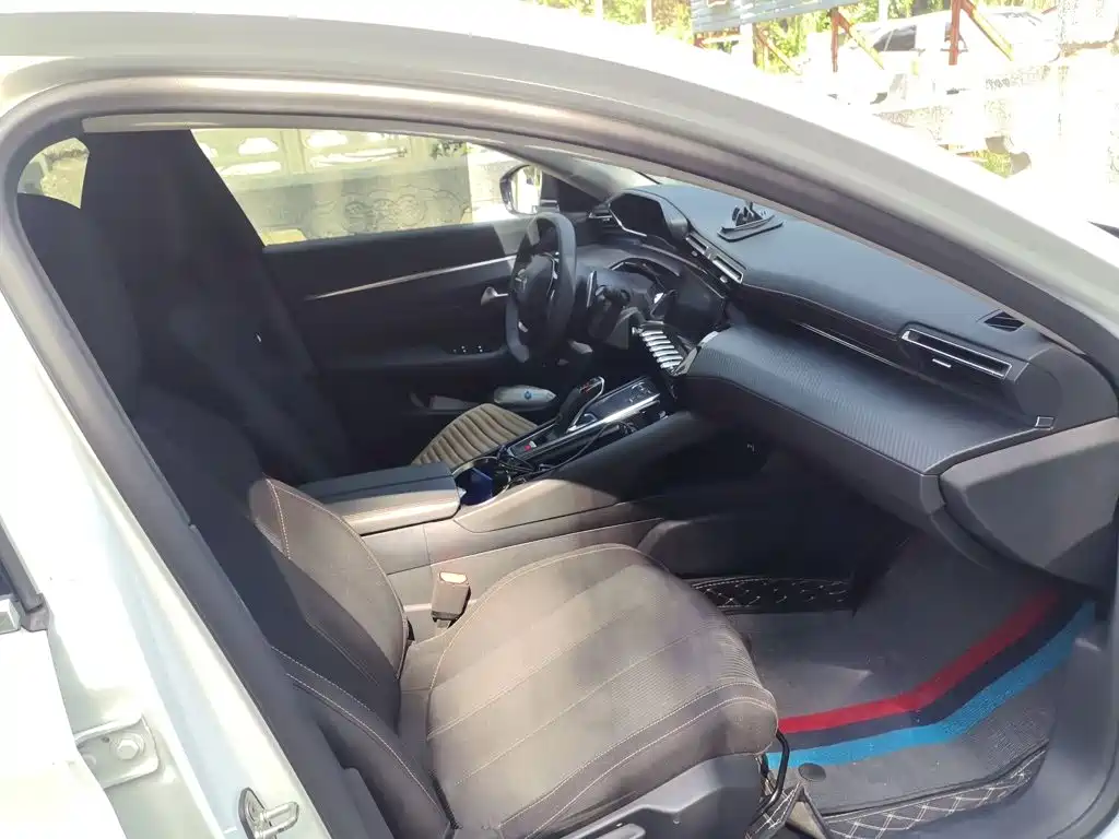 Peugeot 508 — миниатюра 20
