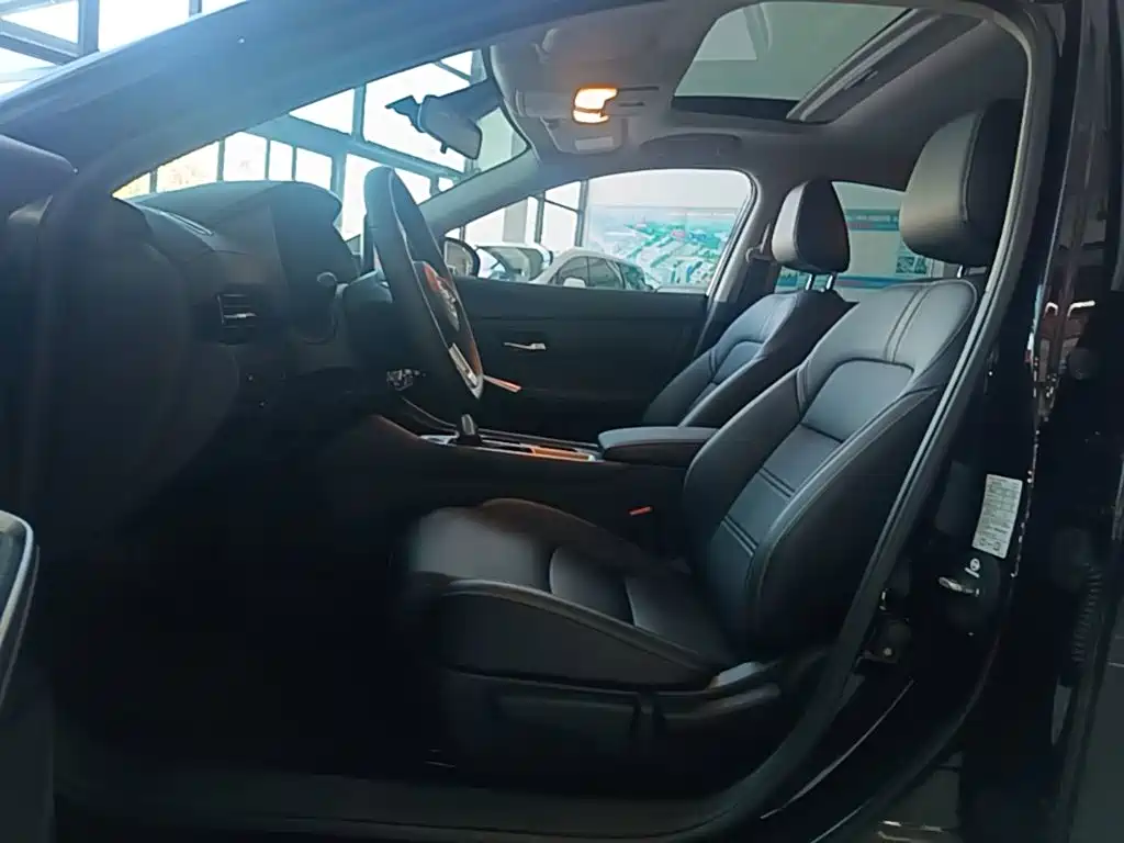 Nissan Sylphy — миниатюра 15