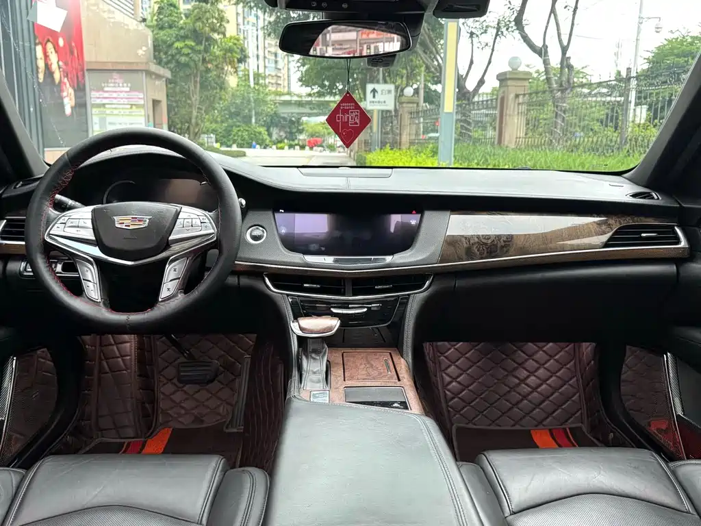 Cadillac CT6 — миниатюра 8