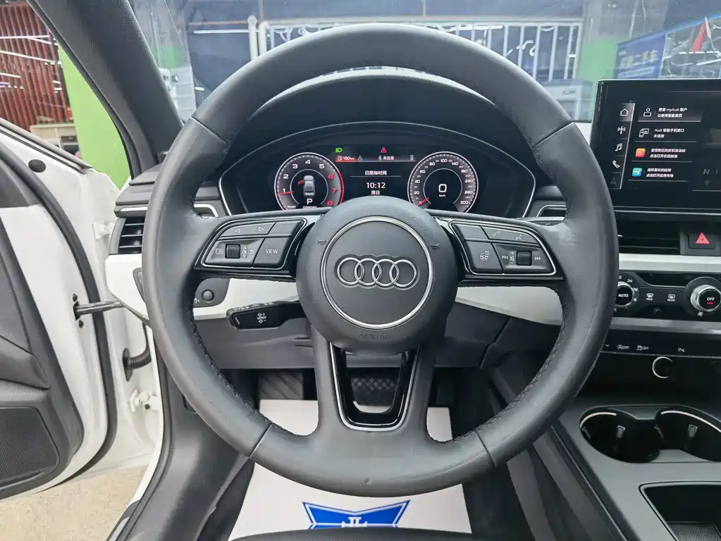 Audi A4L — миниатюра 10