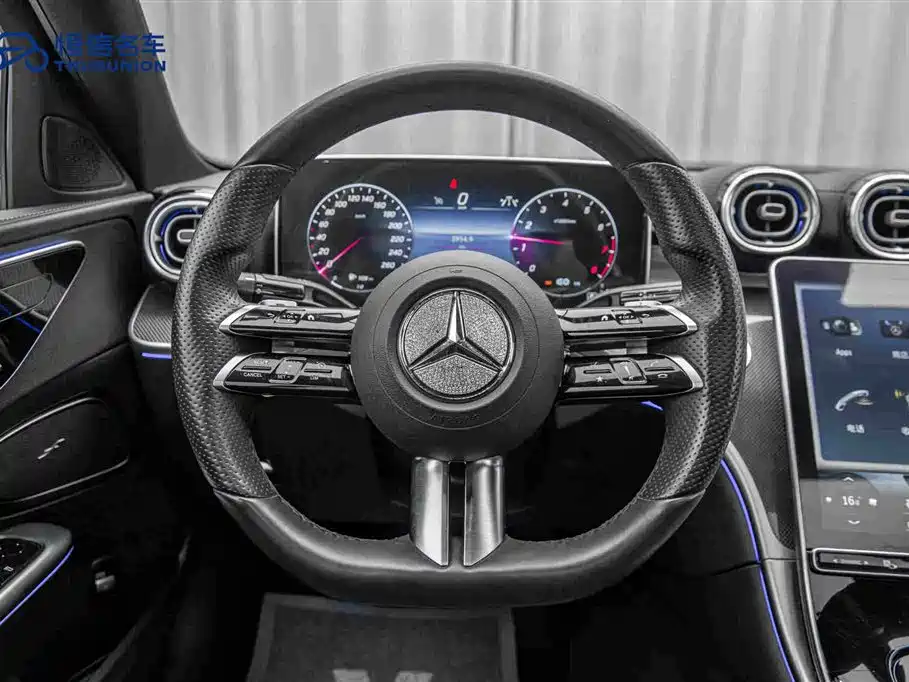 Mercedes-Benz C-Class — миниатюра 17