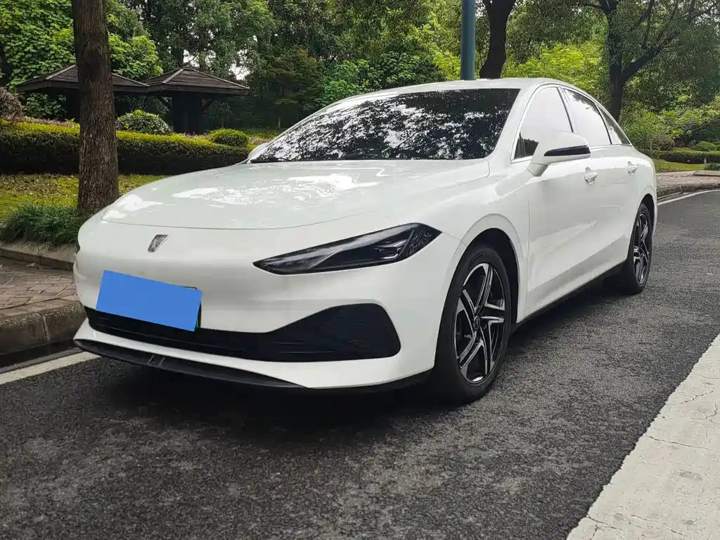 Roewe D7