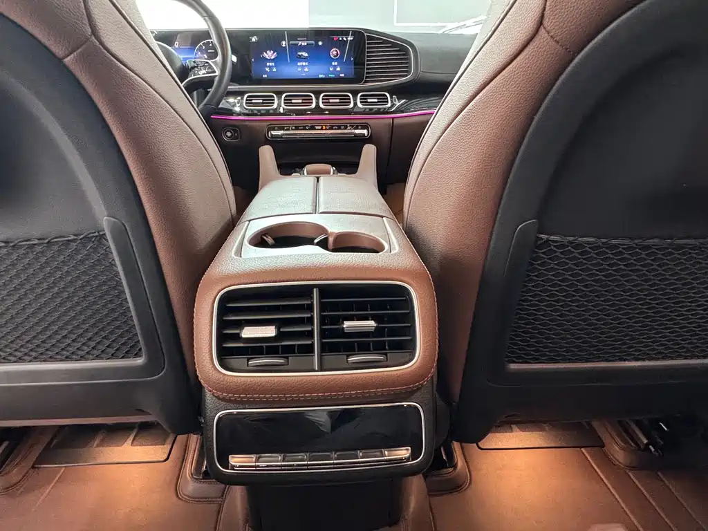 Mercedes-Benz GLE (Import) — миниатюра 14
