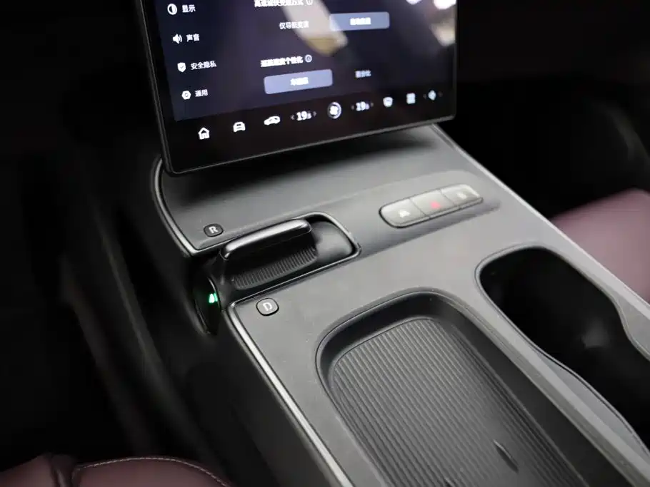 NIO ET5T — миниатюра 12
