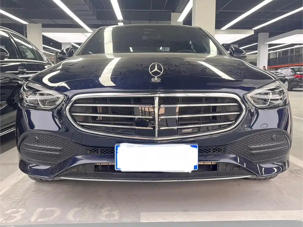 Mercedes-Benz C-Class — миниатюра 2