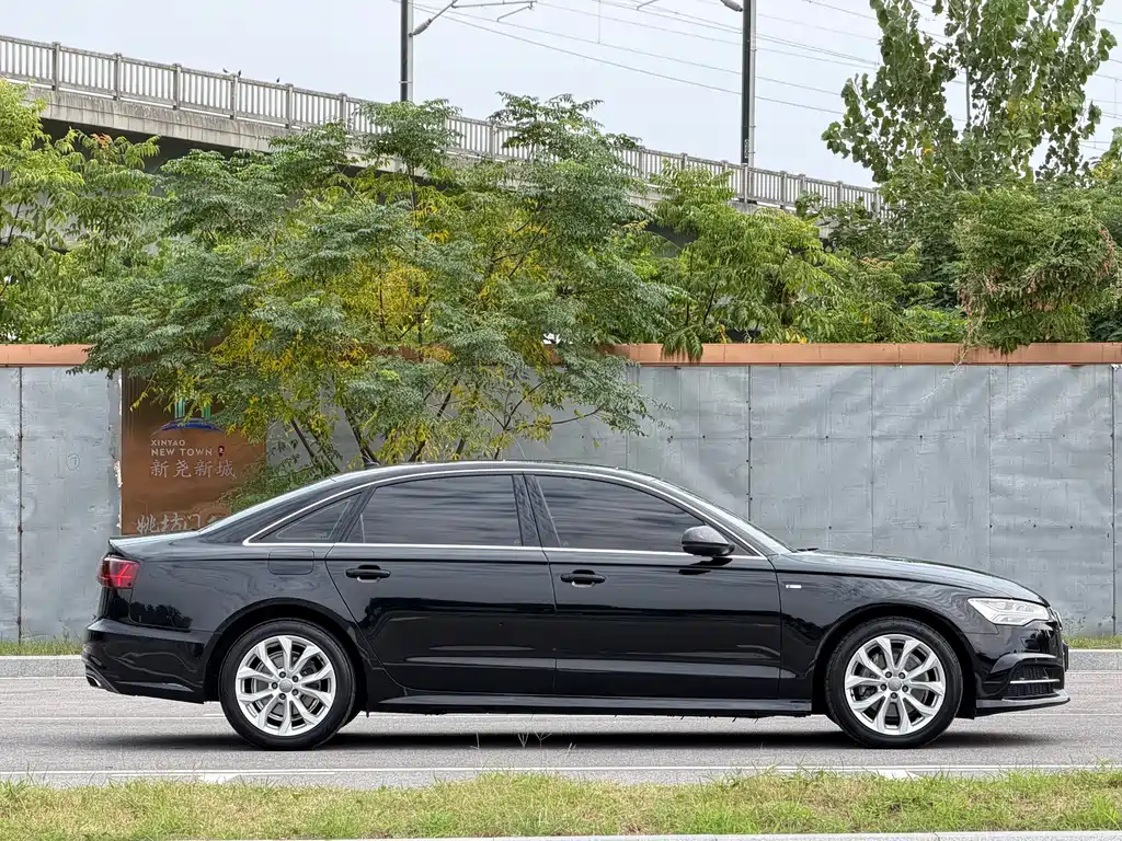Audi A6L — миниатюра 4