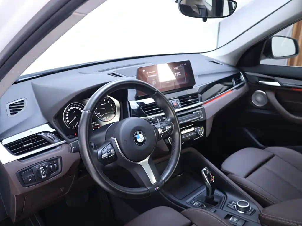 BMW X1 — миниатюра 11