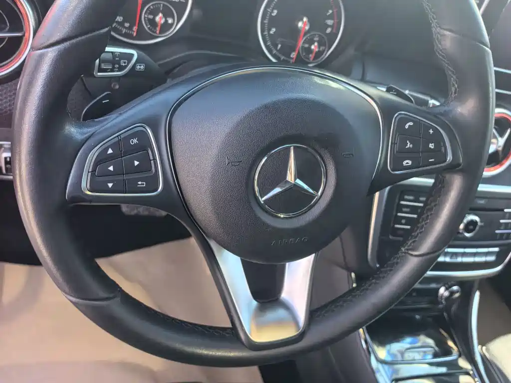 Mercedes-Benz A-Class (Import) — миниатюра 8