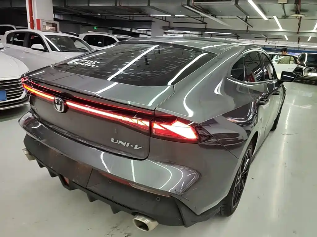 Changan UNI-V — миниатюра 7