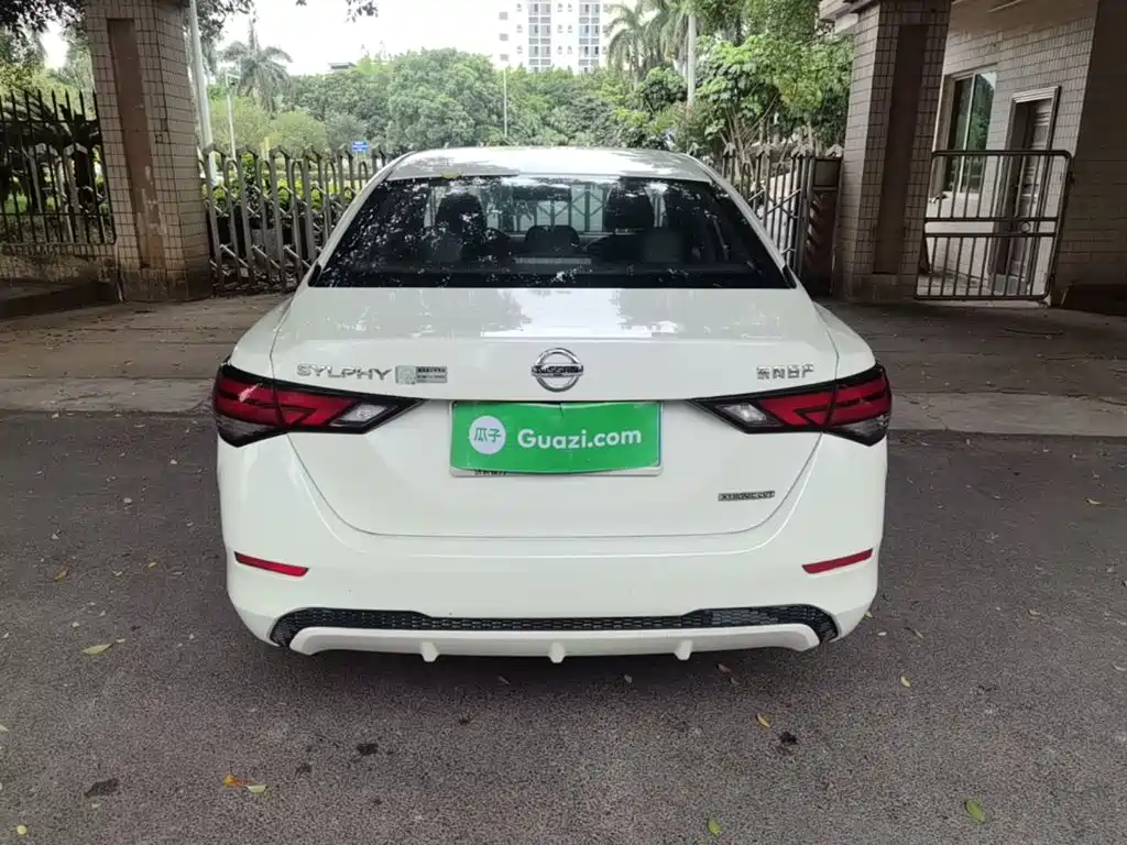 Nissan Sylphy — миниатюра 6