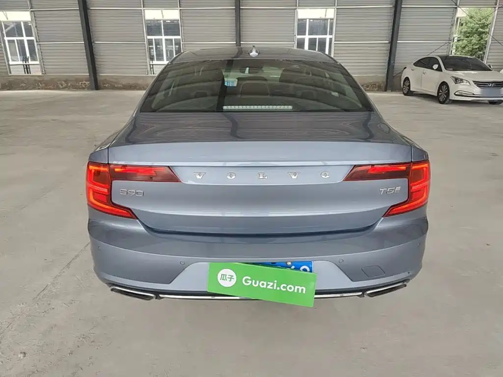 Volvo S90 — миниатюра 6
