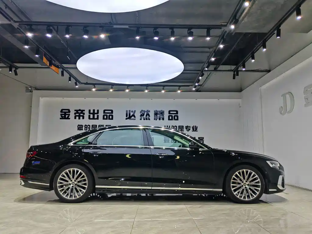 Audi A8 — миниатюра 15