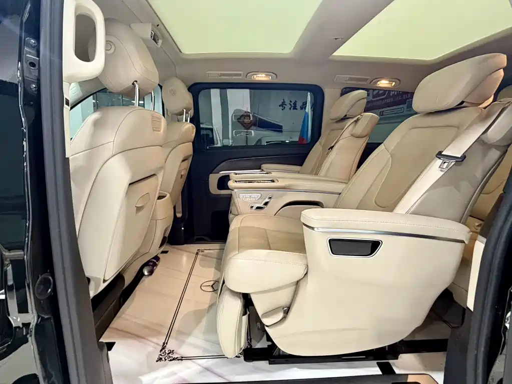 Mercedes-Benz V-Class V 260 Navigator Edition, фото 10