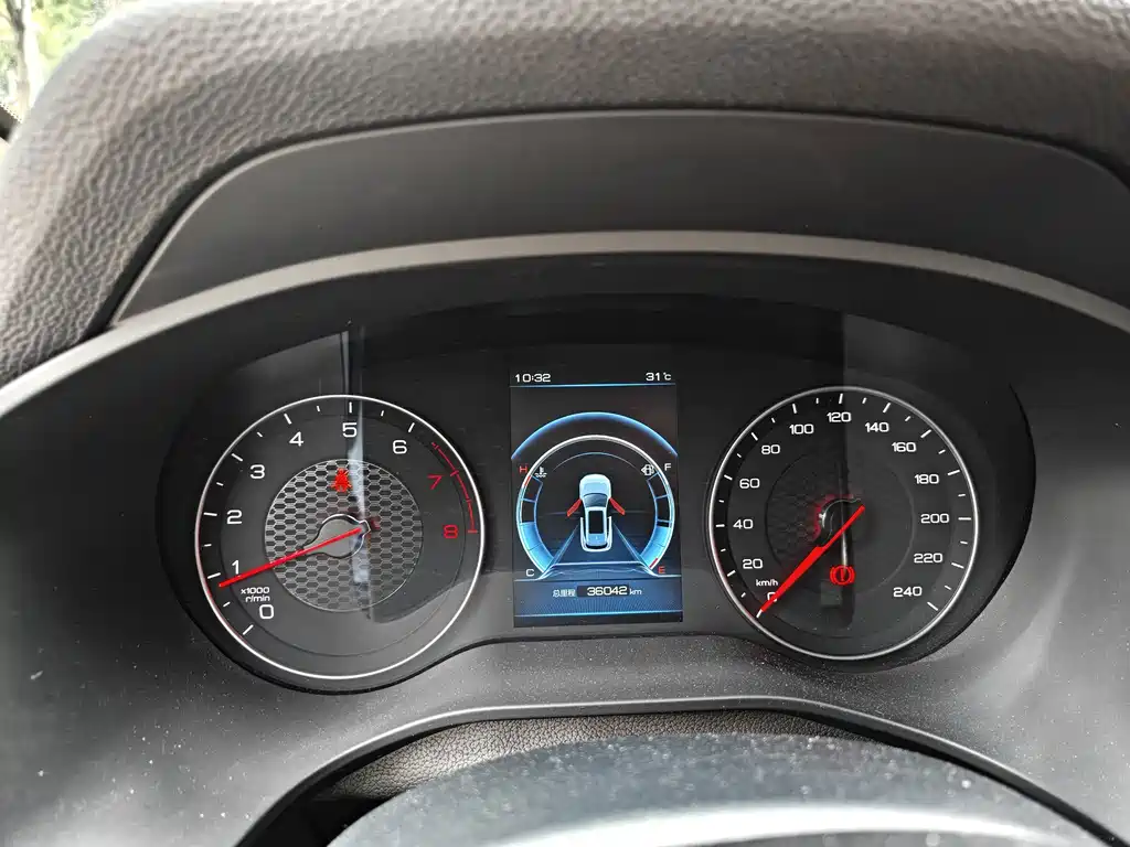 BYD Song — миниатюра 13