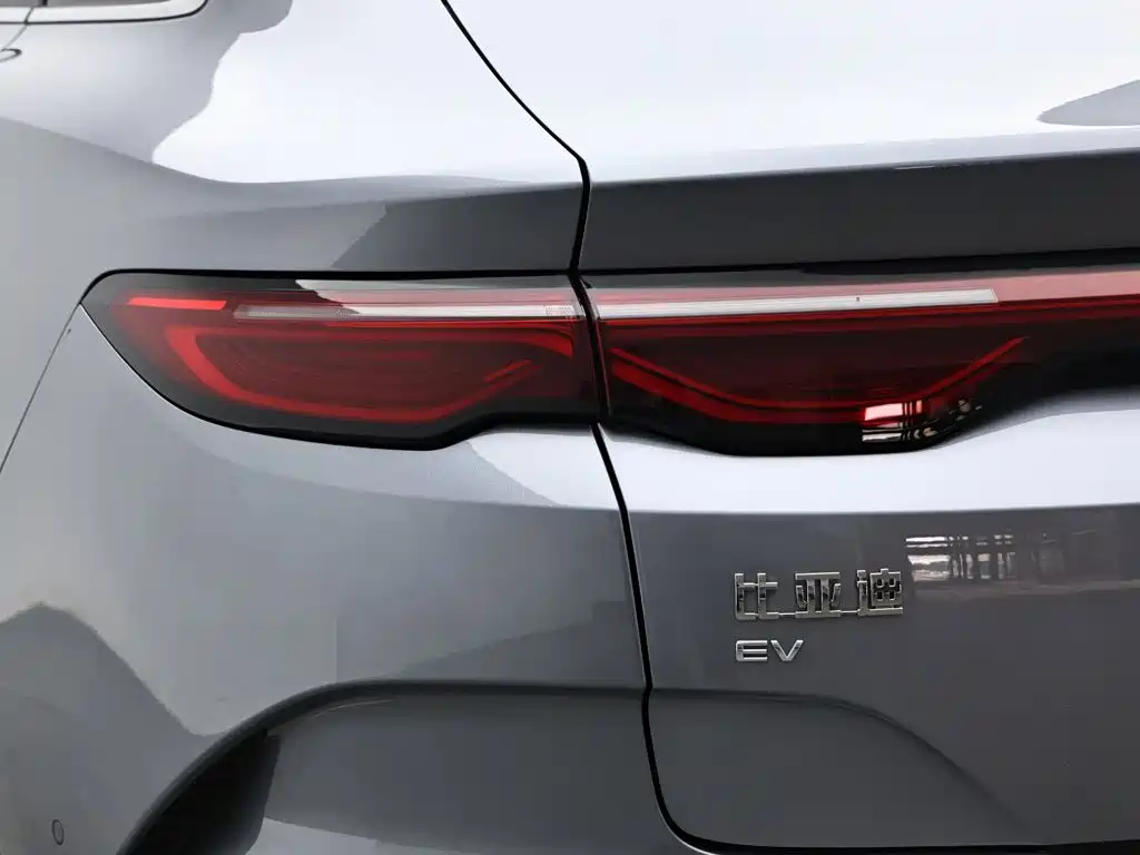 BYD Qin L — миниатюра 7