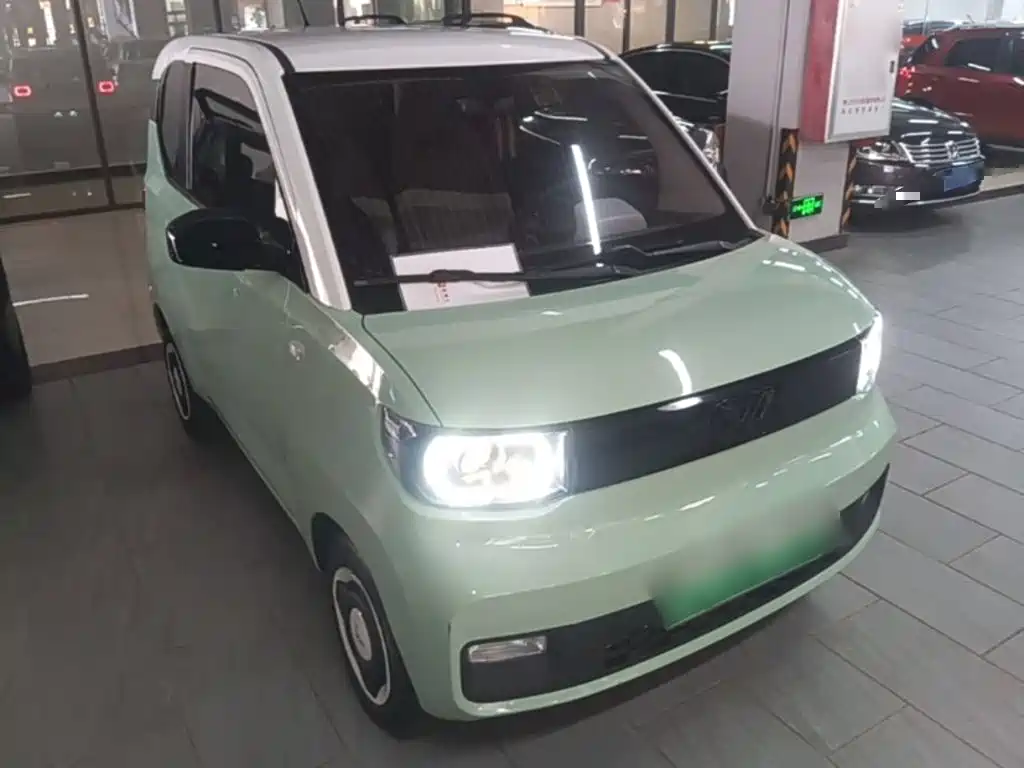 Wuling MINIEV — миниатюра 4